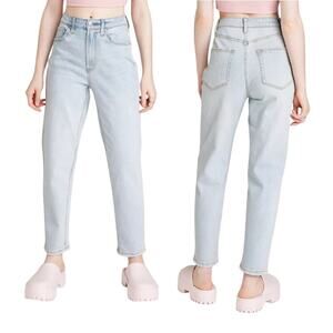 Wild Fable Super High Rise Tapered Jeans Light Wash‎ Denim Blue Women's Size 2